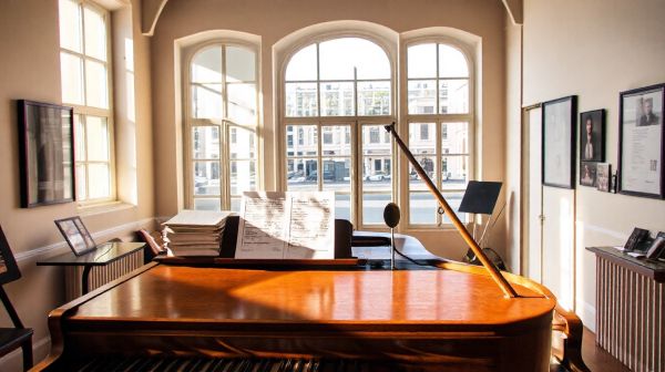 Top conseils pour sélectionner des cours de piano à Valenciennes
